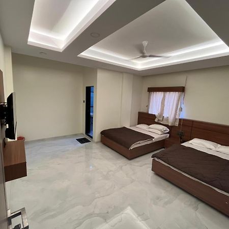 Hotel Sai Sandesh Shirdi Eksteriør billede