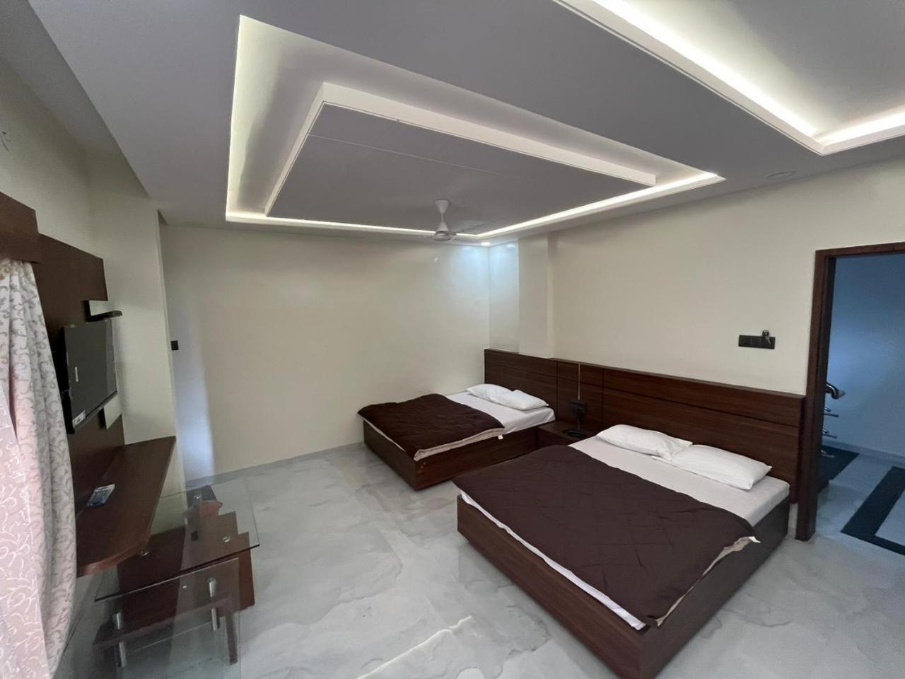 Hotel Sai Sandesh Shirdi Eksteriør billede